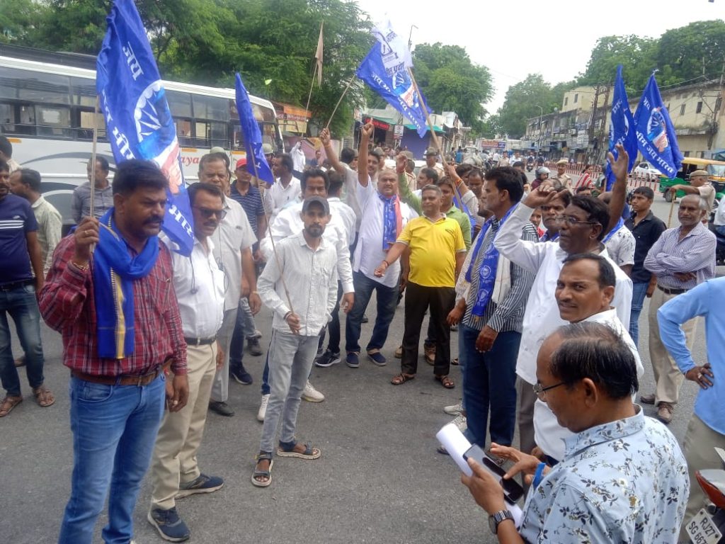 उदयपुर में भारत बंद का असर: बाजारों में सन्नाटा, स्कूलों में बच्चों की कमी, सुरक्षा चाक-चौबंद