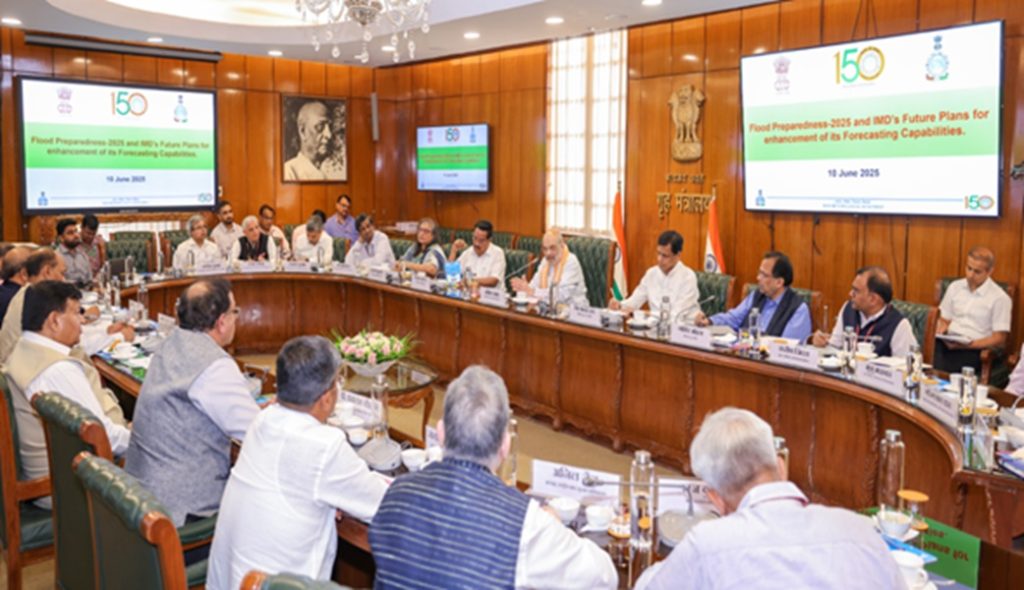 बाढ़ प्रबंधन को लेकर अमित शाह की उच्च स्तरीय बैठक: तकनीक और समन्वय पर विशेष ज़ोर