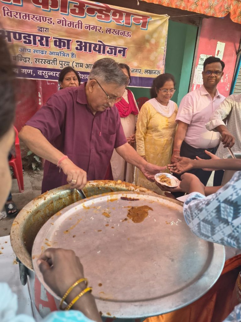 लखनऊ में बड़े मंगल पर वसुंधरा फाउंडेशन का 28वां भंडारा, सुंदरकांड पाठ : समाजसेवा, सामूहिकता और कृतज्ञता का अनूठा संगम बना आयोजन