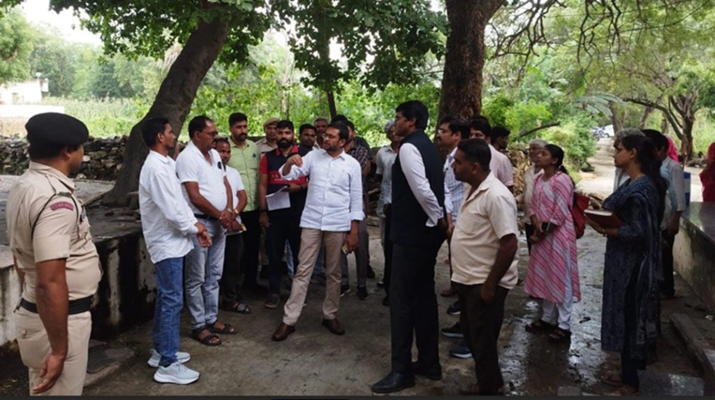 हम अकेले नहीं हैं…उदयसागर कैचमेंट क्षेत्र में कलेक्टर का दौरा और ग्रामीणों को मिली राहत की सांस