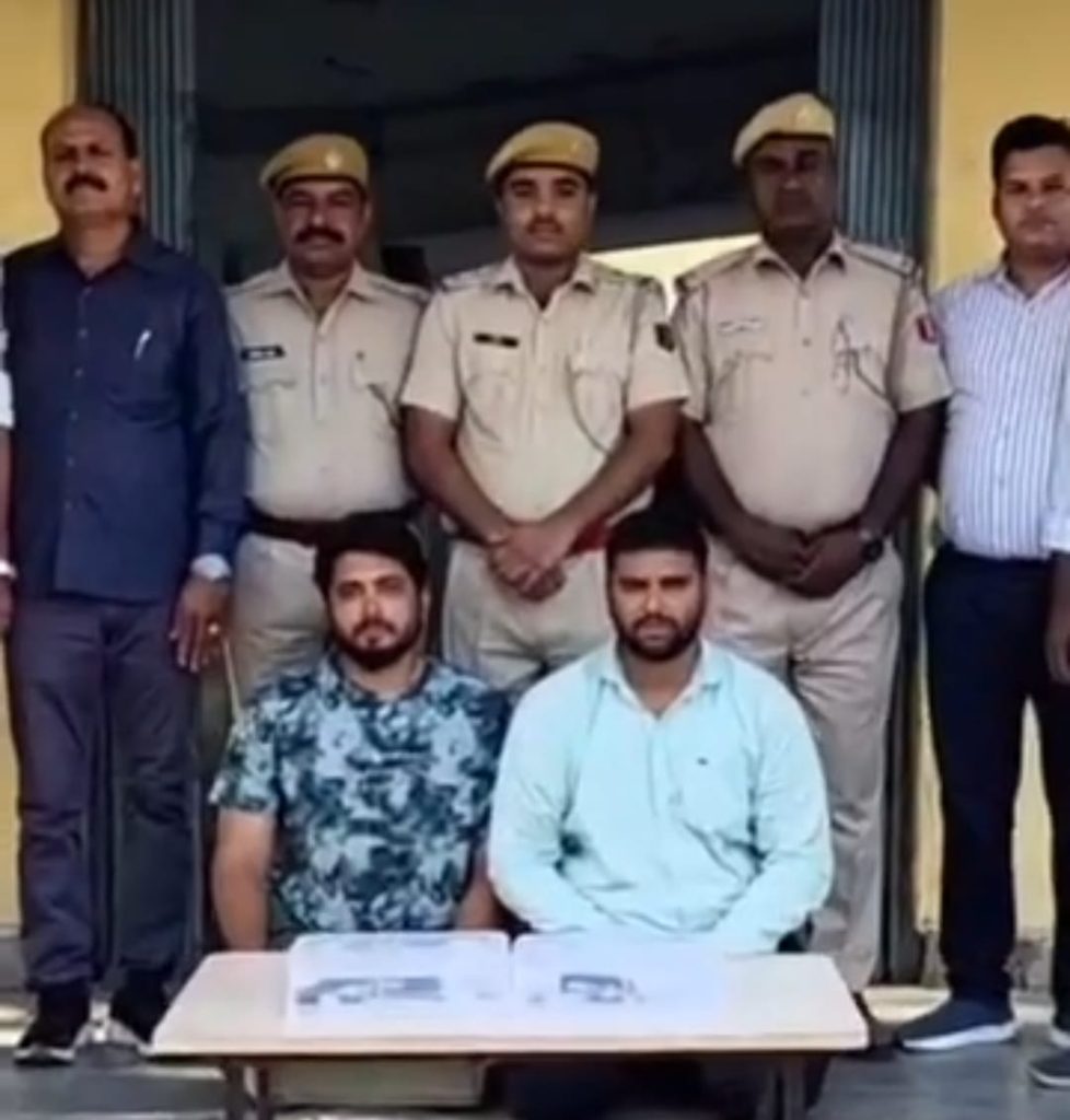 कोटा पुलिस ने अपहरणकर्ताओं के चंगुल से गुजरात के दो व्यापारियों को बचाया