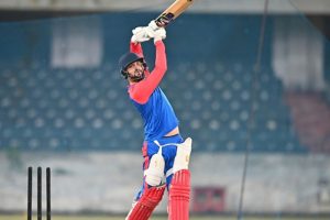 IPL 2026 का नया किंग : कौन है ये दाएं हाथ का सुरेश रैना? जिसने पहले लखनऊ और अब मुंबई के गेंदबाजों का निकाला तेल